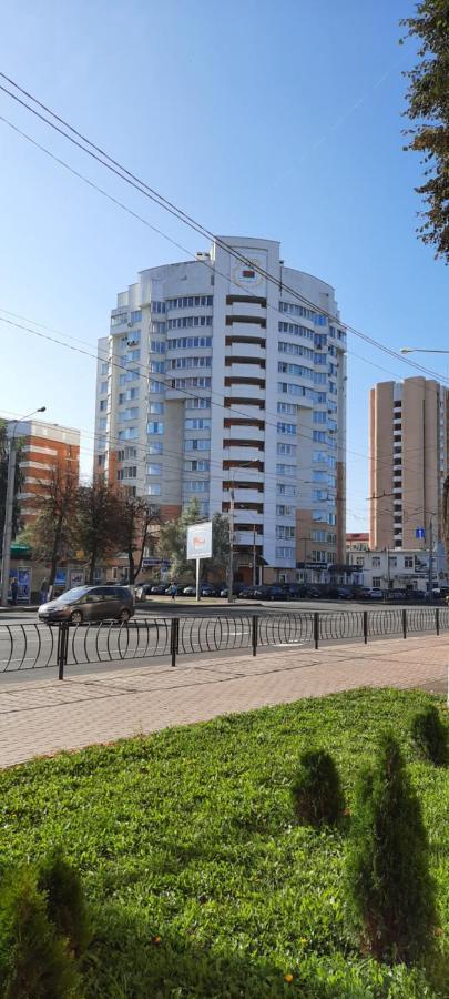 U Very Apartament Homel Zewnętrze zdjęcie